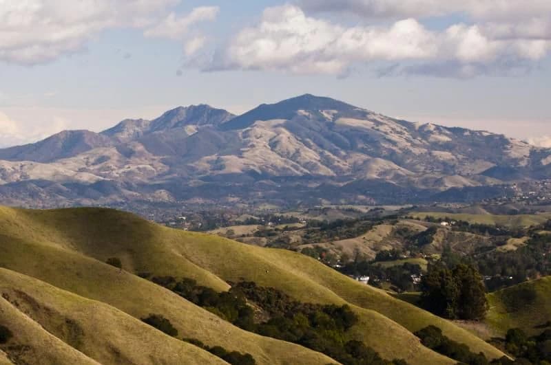 Mount Diablo above the Contra Costa hills