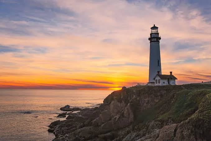 Pigeon Point Light Station on the San Mateo County coast