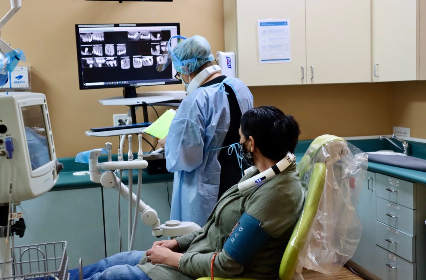 Why Choose Full Mouth Dental Implants in Salinas, CA by Center For Implant Dentistry A Center For Implant Dentistry expert providing full mouth dental implant care in Salinas, CA, showing personalized and professional dental service. Full Mouth Dental Implants near me.